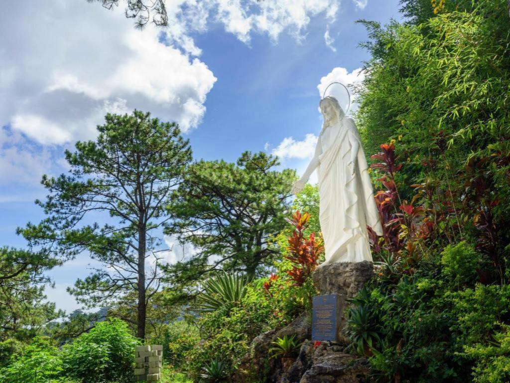 โรงแรม ซิตี้ ทราเวิล Baguio City ภายนอก รูปภาพ